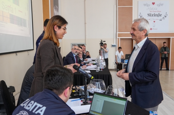 Kurban satış yerleri noter huzurunda kura ile belirlendi