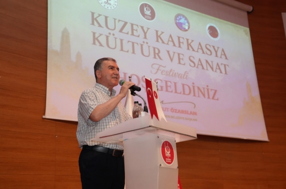 Kuzey Kafkasya Kültür ve Sanat Festivali renkli görüntülerle sona erdi