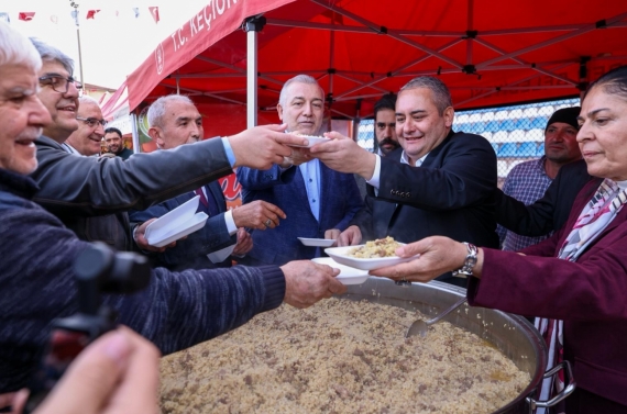 Malatya Yöresel Ürünler Festivali Keçiören’de başladı