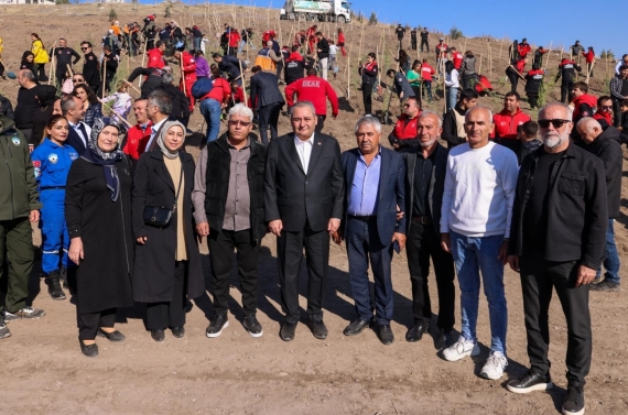 Milli Ağaçlandırma Günü’nde Keçiören’de fidanlar toprakla buluştu