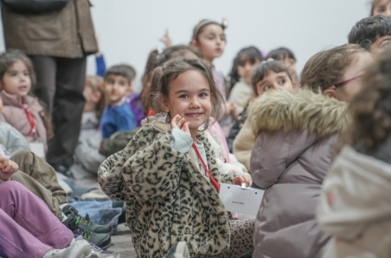 Minik öğrenciler kütüphane atmosferini yaşadı