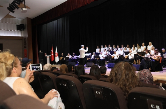 Müzik Atölyesi yıl sonu konseriyle final yaptı