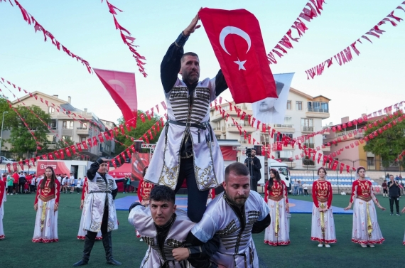 Özlem duyulan 19 Mayıs kutlamaları Keçiören’i coşturdu