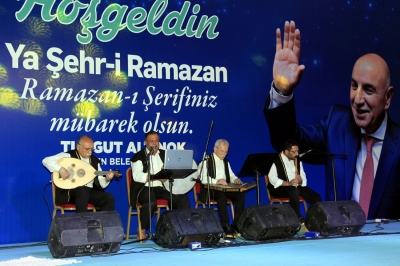 Ramazan ayının ilk gününde Keçiören’in konuğu Nihat Hatipoğlu