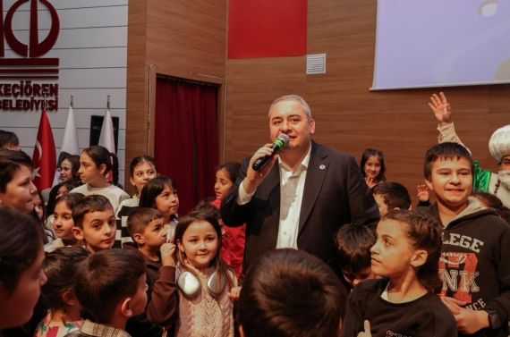 Sihirbaz gösterisi ve interaktif çocuk oyunları yoğun ilgi gördü