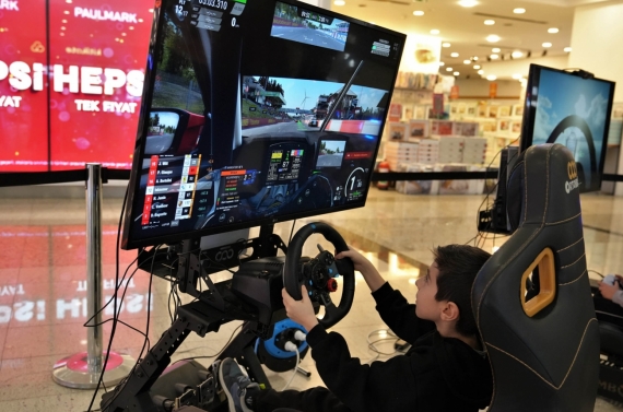 TEKNOMER’den öğrencilere karne şenliği