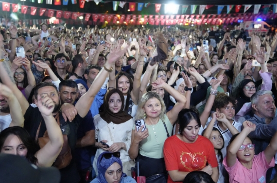Türk dünyasının kalbi Keçiören’de attı