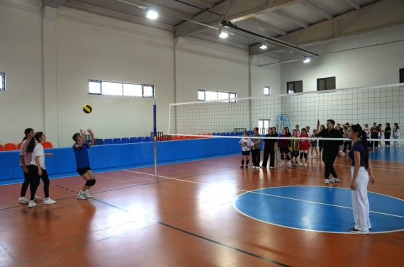 Yaz Spor Okullarında binlerce çocuk ve gence ücretsiz eğitim