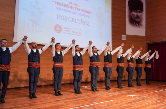 Yedi Bölge Tek Yürek gösterisine büyük ilgi