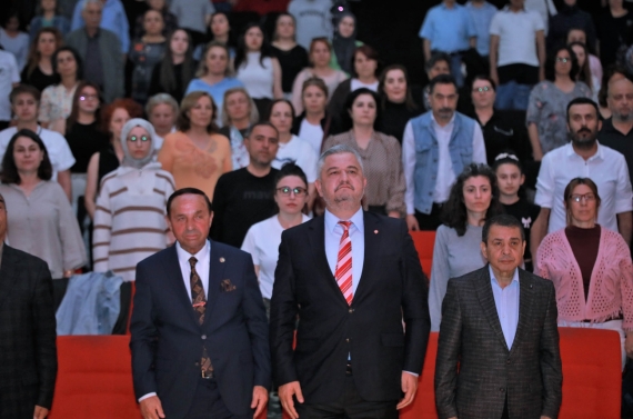 Âşık Mahzuni Şerif Keçiören’de türküleriyle anıldı
