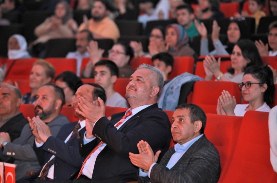 Âşık Mahzuni Şerif Keçiören’de türküleriyle anıldı