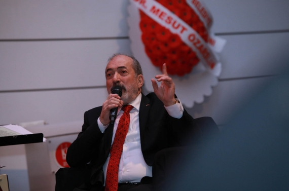Âşık Mahzuni Şerif Keçiören’de türküleriyle anıldı