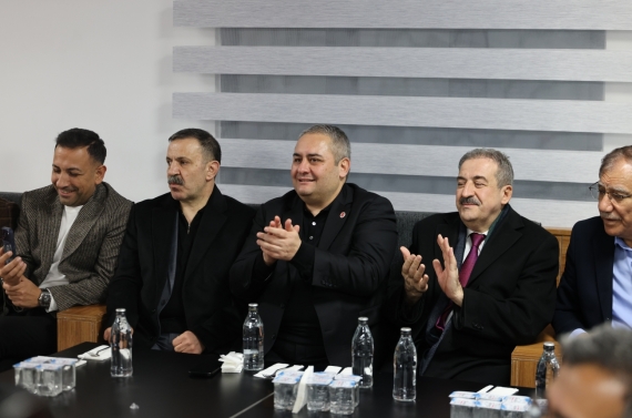 Âşıklar buluşmasında unutulmaz bir ramazan akşamı yaşandı