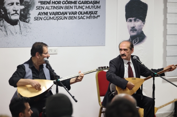 Âşıklar buluşmasında unutulmaz bir ramazan akşamı yaşandı