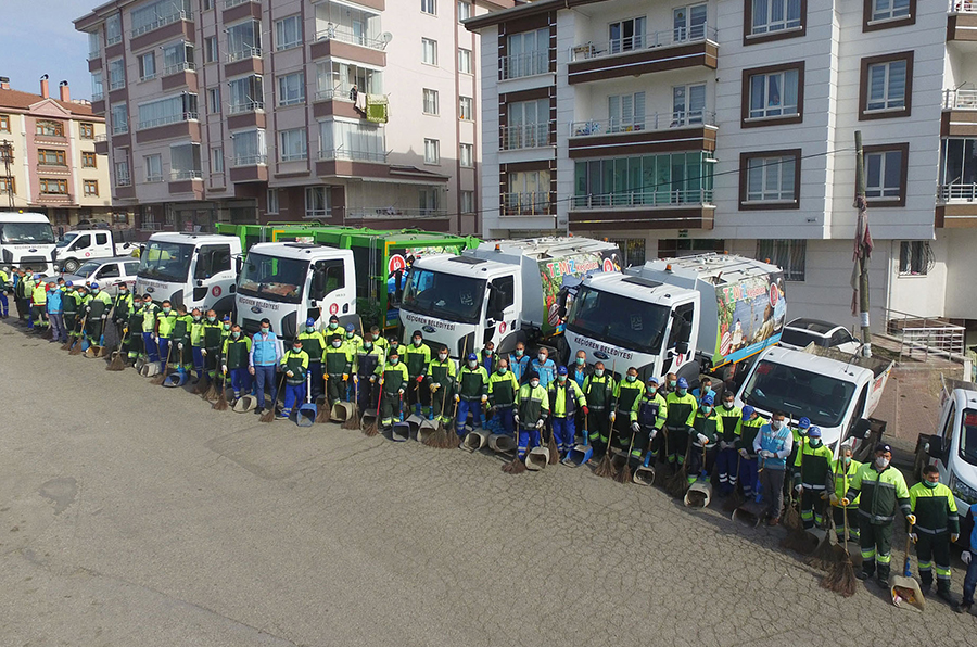 Kuscagiz Mahallesinde 8 Cadde Ve 122 Sokaga Temizlik Ordusu Girdi Kecioren Belediyesi