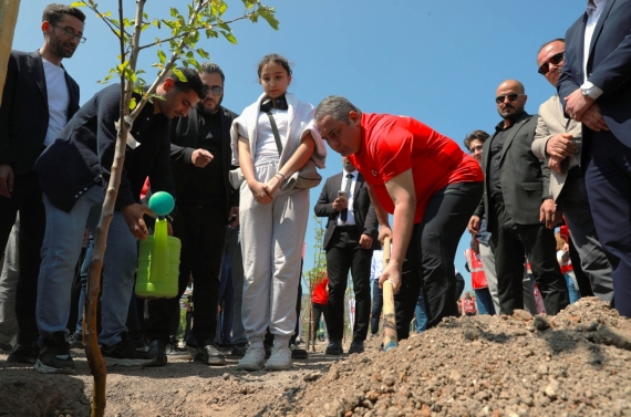 19 Mayıs’ta 1919 fidan toprakla buluştu