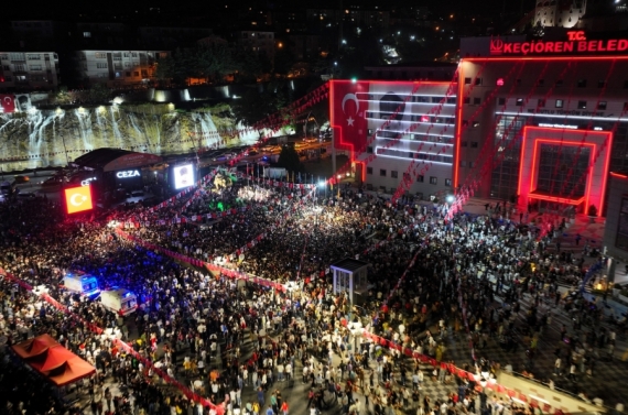 30 Ağustos Zafer Bayramı Keçiören’de Zafer Yürüyüşü ve Ceza konseriyle taçlandı