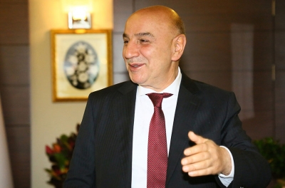 SOSYAL MEDYADAN GELEN ŞİKÂYETLERE ANINDA ÇÖZÜM