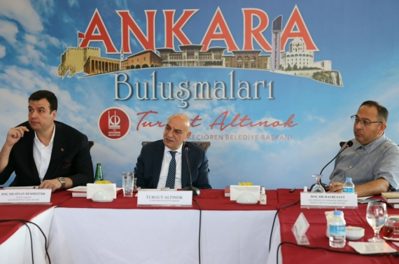 “Ankara Buluşmaları”nda Başkent’in ulaşım sorunlarına çözüm arandı