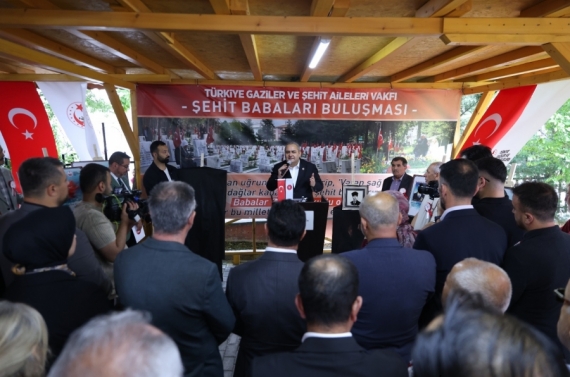 Başkan Özarslan, şehit babaları ve gazilerle Babalar Günü programında buluştu