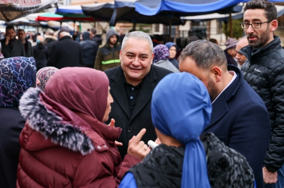 Başkan Özarslan’dan Ayvalı Semt Pazarı’na ziyaret