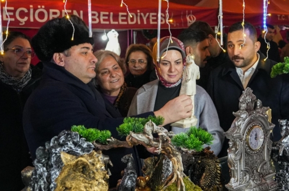 Kadın Emeği Yeni Yıl Pazarı Keçiören’de ziyarete açıldı