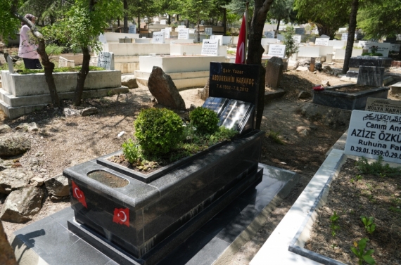 Keçiören Belediyesi’nden Abdurrahim Karakoç’un anısına vefa