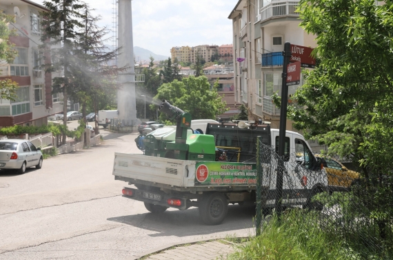 Keçiören Belediyesi’nden çevre ilaçlama seferberliği