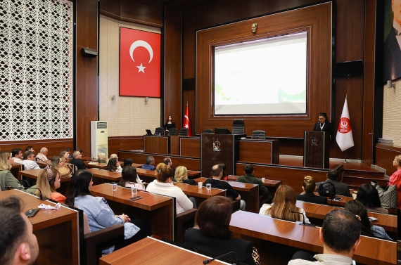Keçiören Belediyesi’nden personele dengeli beslenme ve obezite eğitimi