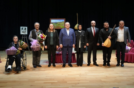 Keçiören`de Ali Kızıltuğ anısına özel tiyatro gösterimi