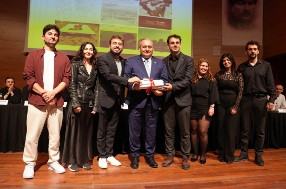 Keçiören Fatih Stadı için hazırlanan en iyi tasarımlar ödüllerine kavuştu