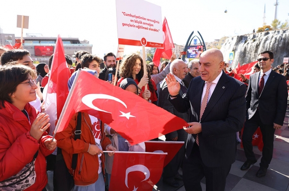 Keçiören’de gün boyu Cumhuriyet coşkusu yaşandı