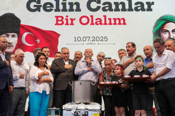Keçiören’de Kerbela şehitleri anıldı, aşure ve lokmalar paylaşıldı