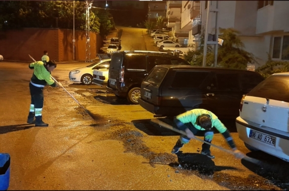 Keçiören’de selin izleri temizleniyor