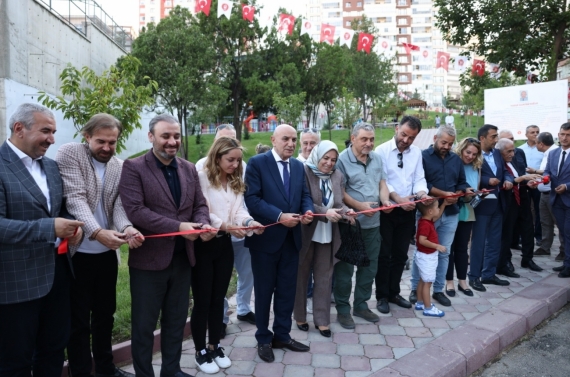 Keçiören’de Yusuf Kurtbeyoğlu Parkı hizmete açıldı