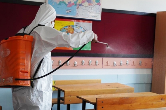 Keçiören’deki okullarda ‘Omicron’a karşı dezenfeksiyon