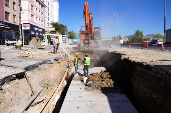 Keçiören’in 40 yıllık altyapı sorunu tarihe karışıyor