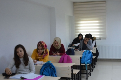 KURS MERKEZİ İÇİN TEŞEKKÜR EDEN ÖĞRENCİLERDEN ALTINOK’A BAŞARI SÖZÜ
