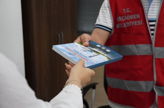 LGS öğrencilerine 5 bin adet tanıtım kılavuzu dağıtıldı