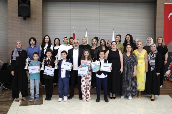 Satranç eğitiminde minik hamleler büyük başarılara dönüştü