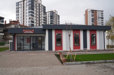 KEÇİÖREN BELEDİYESİ YUSUF AKÇURA HALK KÜTÜPHANESİ