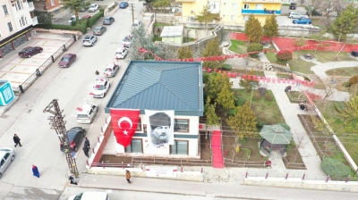 ŞEHİT DEMET SEZEN HALK KÜTÜPHANESİ