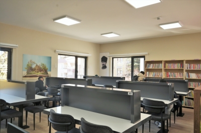 ŞEHİT DEMET SEZEN HALK KÜTÜPHANESİ