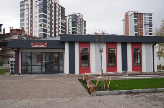 KEÇİÖREN BELEDİYESİ YUSUF AKÇURA HALK KÜTÜPHANESİ